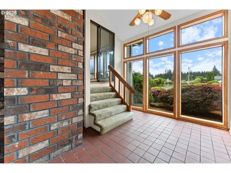 17501 NE Clackamas Street Portland OR 97230