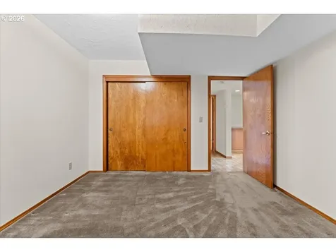 17501 NE Clackamas Street Portland OR 97230