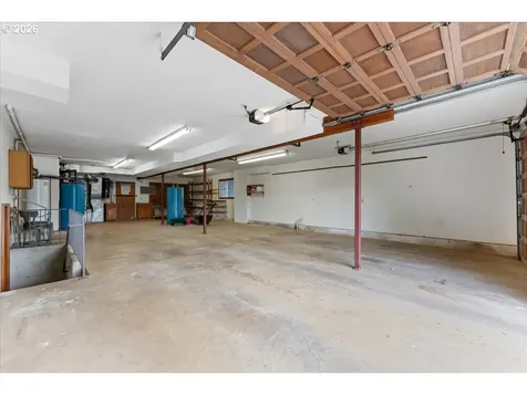 17501 NE Clackamas Street Portland OR 97230