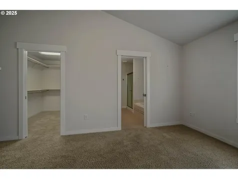 1897 NE Lucy Belle Street Mcminnville OR 97128