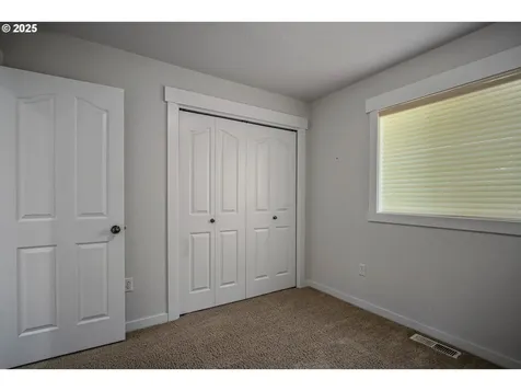1897 NE Lucy Belle Street Mcminnville OR 97128