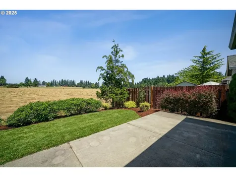 1897 NE Lucy Belle Street Mcminnville OR 97128