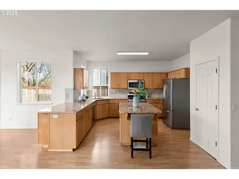 5311 NW Skycrest Parkway Portland OR 97229