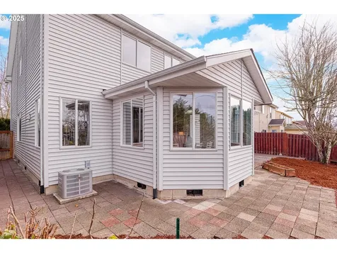 5311 NW Skycrest Parkway Portland OR 97229