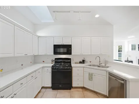 27129 SW Aden Avenue Wilsonville OR 97070