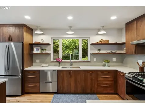 4417 SE Rural Street Portland OR 97206