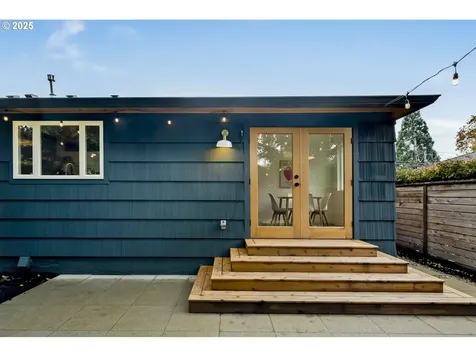4417 SE Rural Street Portland OR 97206