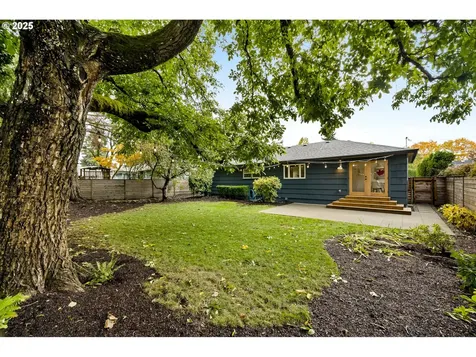 4417 SE Rural Street Portland OR 97206