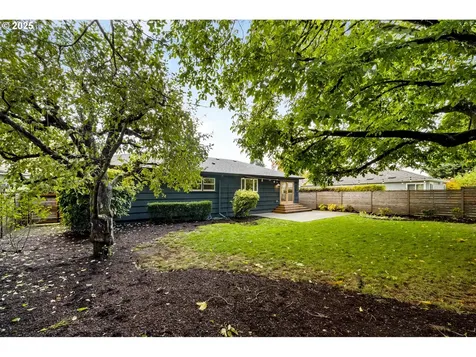 4417 SE Rural Street Portland OR 97206