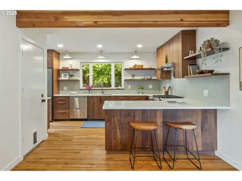 4417 SE Rural Street Portland OR 97206