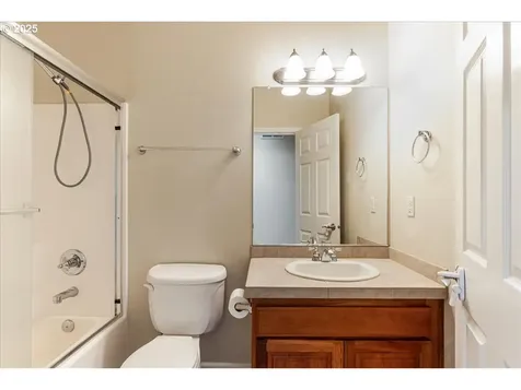 15757 SW Snowy Owl Lane Beaverton OR 97007