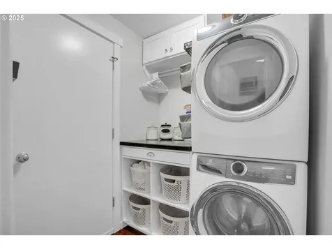 18244 Van Fleet Avenue Sandy OR 97055