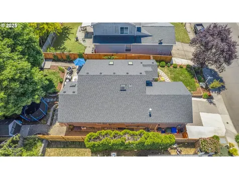 18244 Van Fleet Avenue Sandy OR 97055