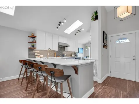 18244 Van Fleet Avenue Sandy OR 97055