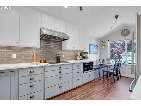 18244 Van Fleet Avenue Sandy OR 97055