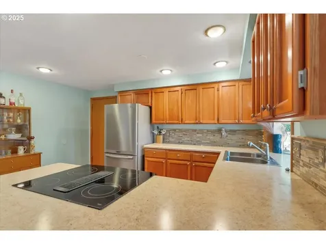 5238 Appeal Court S Salem OR 97306