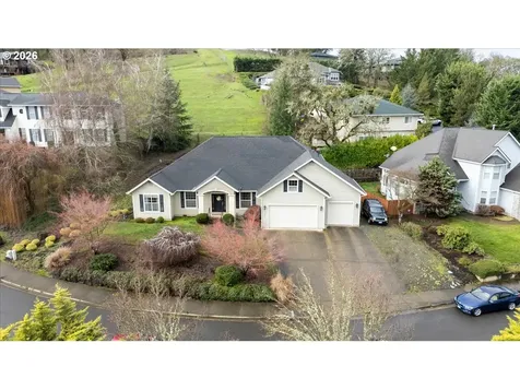1700 NW Avery Street Roseburg OR 97471