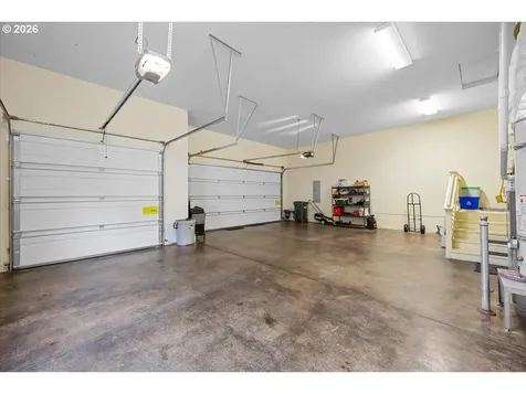 1700 NW Avery Street Roseburg OR 97471