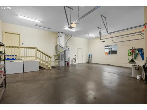 1700 NW Avery Street Roseburg OR 97471