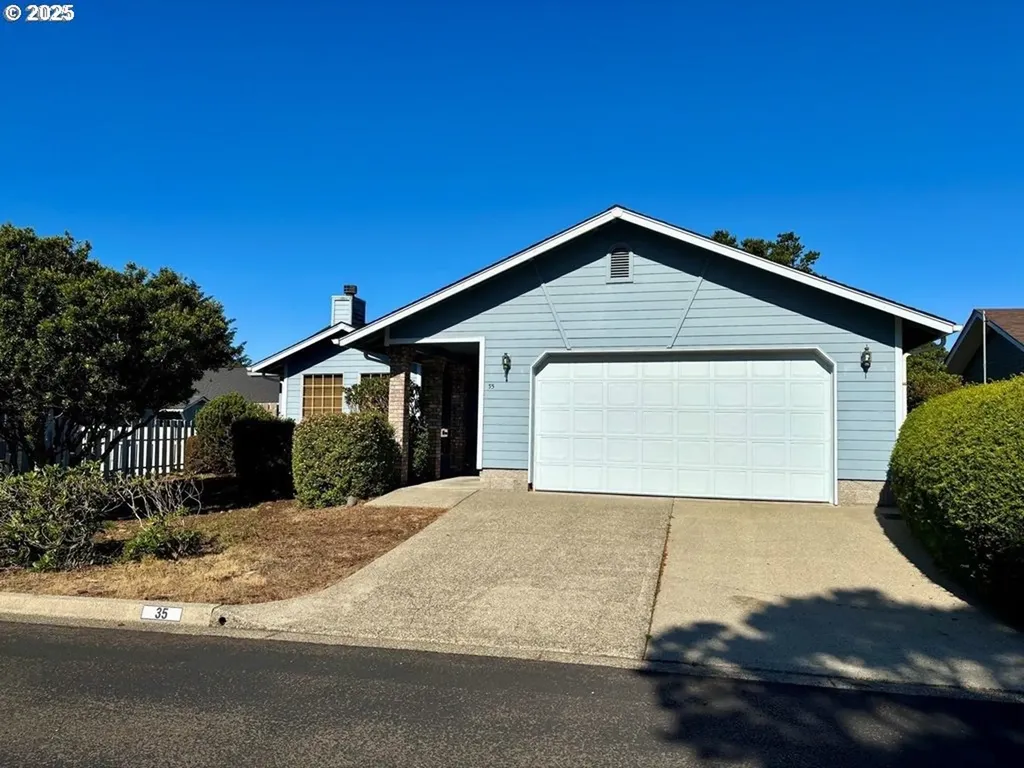 35 Wild Winds Street Florence OR 97439