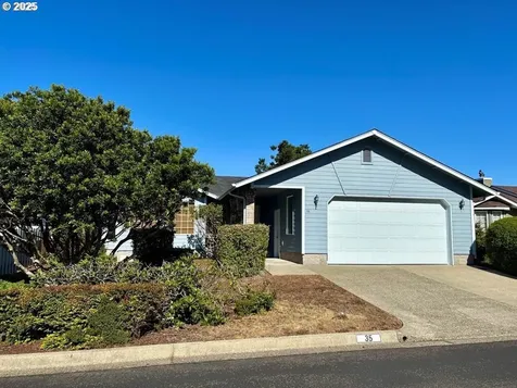 35 Wild Winds Street Florence OR 97439