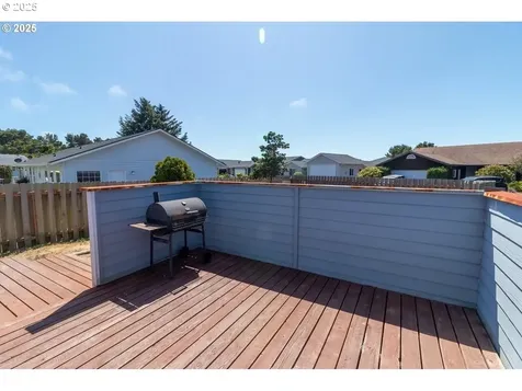 35 Wild Winds Street Florence OR 97439