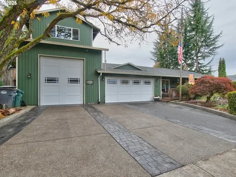876 NE Hood Street Hillsboro OR 97124