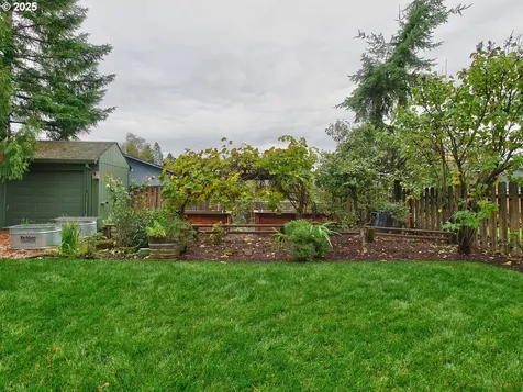 876 NE Hood Street Hillsboro OR 97124