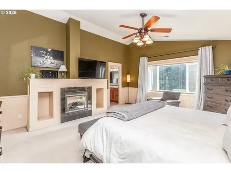 33102 Felisha Way Scappoose OR 97056