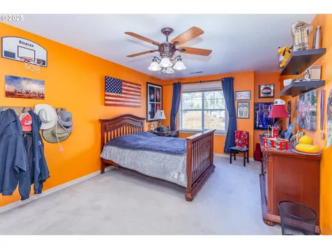 33102 Felisha Way Scappoose OR 97056