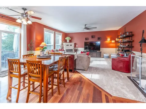 33102 Felisha Way Scappoose OR 97056