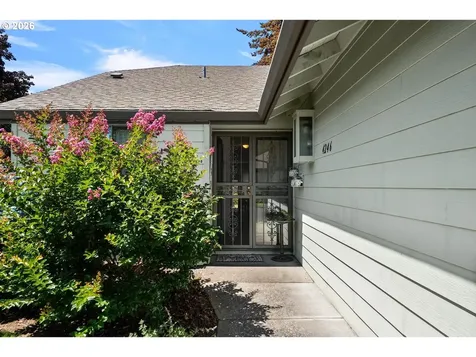 4246 NE 125th Place Portland OR 97230