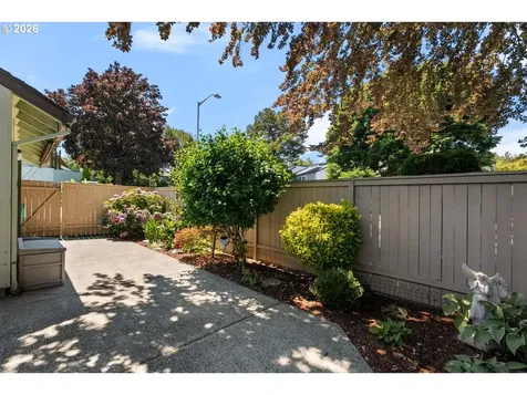 4246 NE 125th Place Portland OR 97230