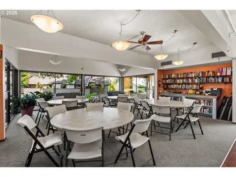 4246 NE 125th Place Portland OR 97230