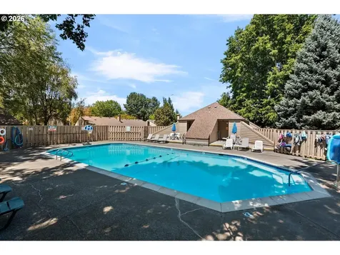 4246 NE 125th Place Portland OR 97230