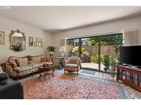 4246 NE 125th Place Portland OR 97230