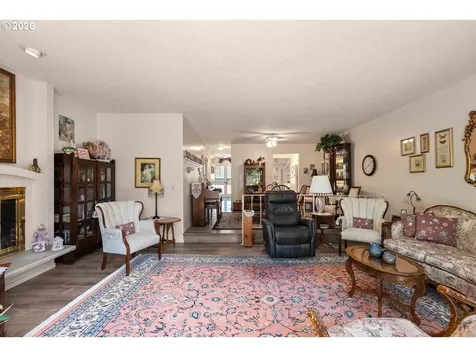 4246 NE 125th Place Portland OR 97230