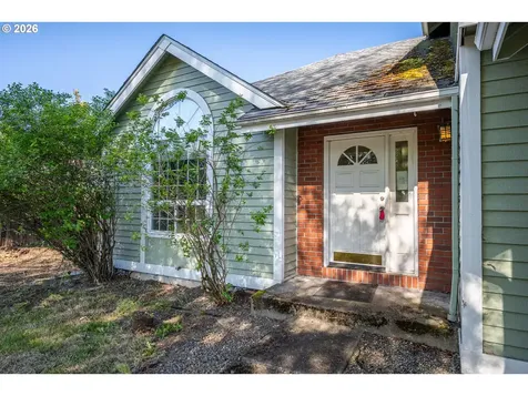 4493 Glacier Street Springfield OR 97478