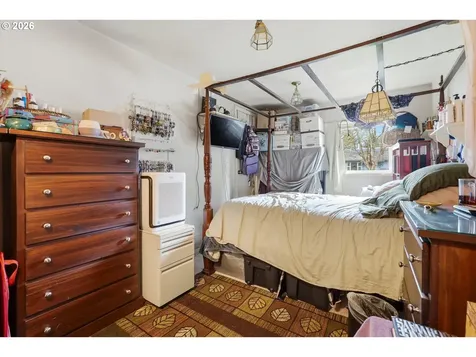 177 NW Ebberts Avenue Hillsboro OR 97124