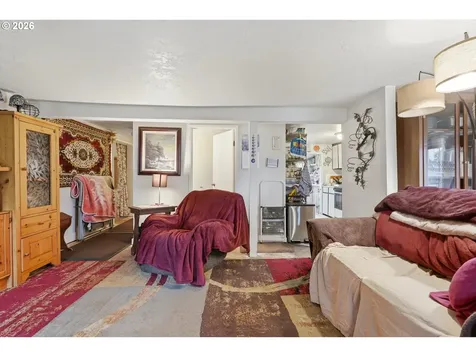 177 NW Ebberts Avenue Hillsboro OR 97124