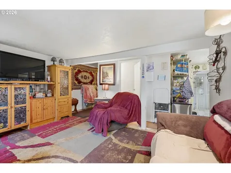 177 NW Ebberts Avenue Hillsboro OR 97124