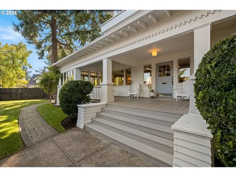 3287 NE Bryce Street Portland OR 97212
