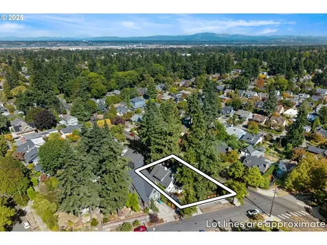 3287 NE Bryce Street Portland OR 97212