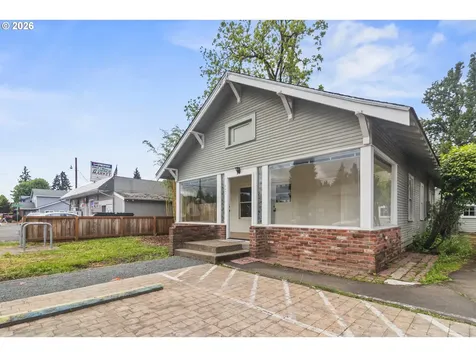 647 N 9th Street Cottage Grove OR 97424