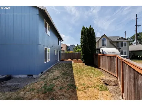 1471 SW 218th Terrace Beaverton OR 97003