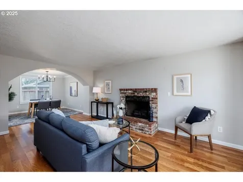 1471 SW 218th Terrace Beaverton OR 97003