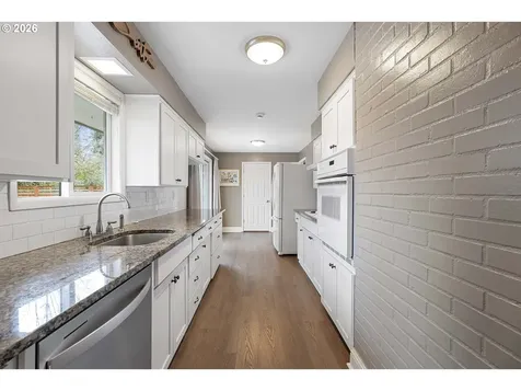 3218 NE 132nd Avenue Portland OR 97230