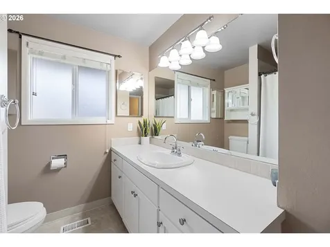 3218 NE 132nd Avenue Portland OR 97230