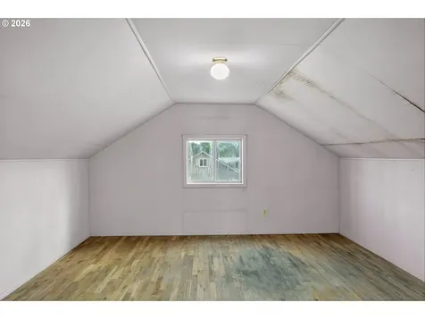 807 Cedar Street Yoncalla OR 97499