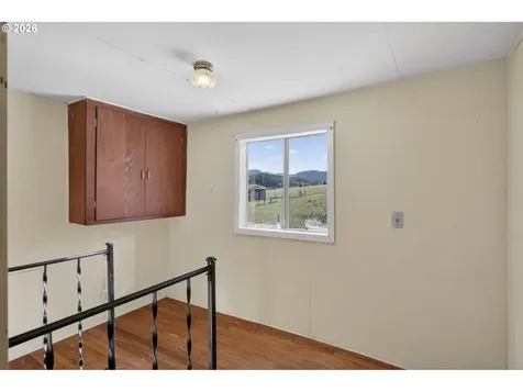 807 Cedar Street Yoncalla OR 97499